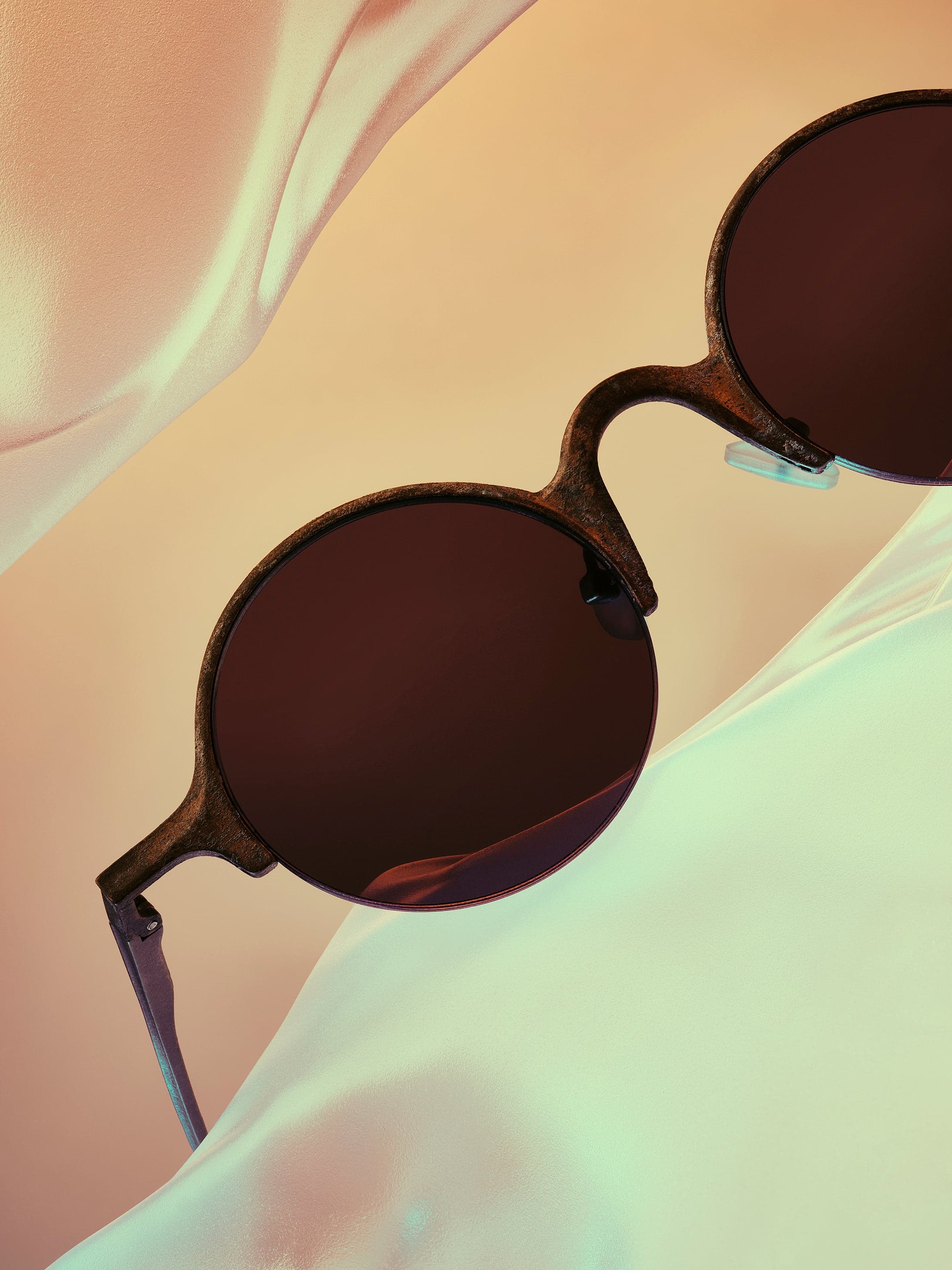 Rigards designer eyewear - Raw craftsmanship from Hong Kong